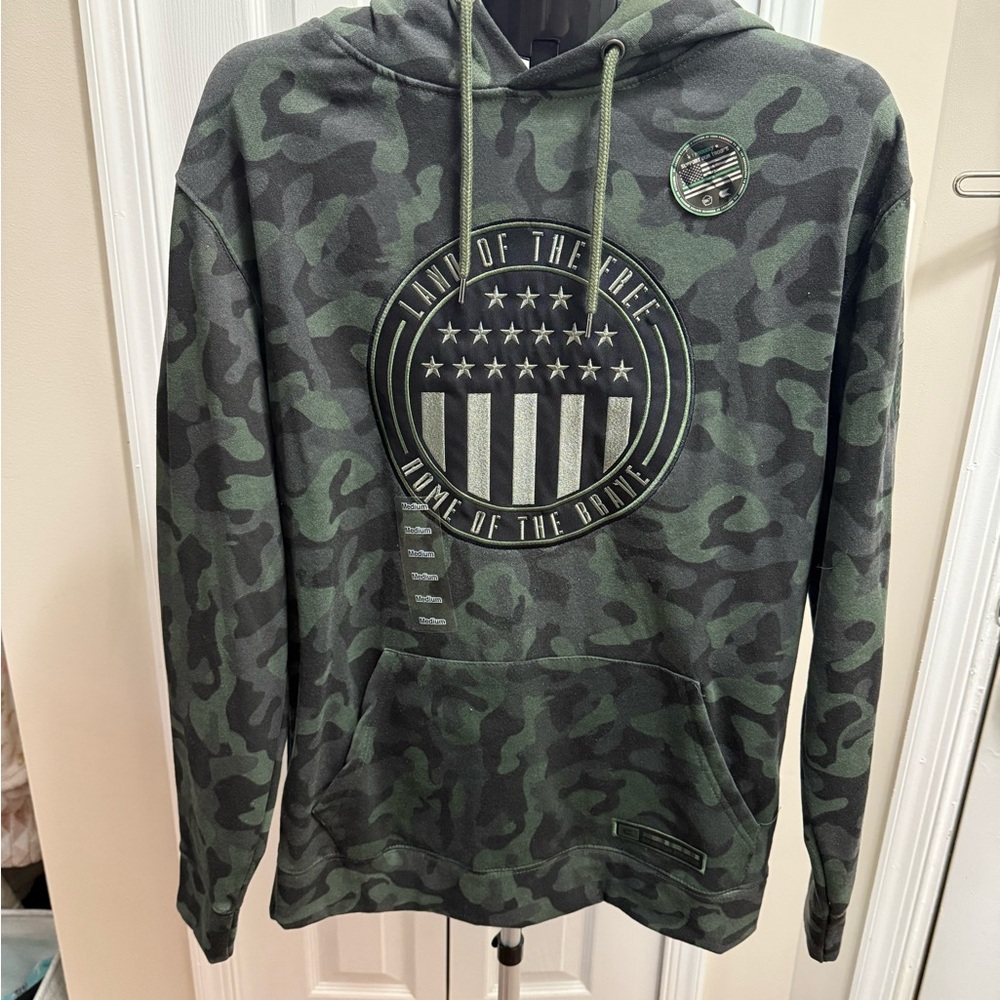 Camo Graphic Hoodie